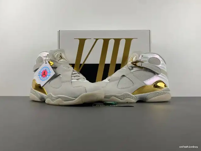 8 832821-030 Jordan Retro Champagne 0527